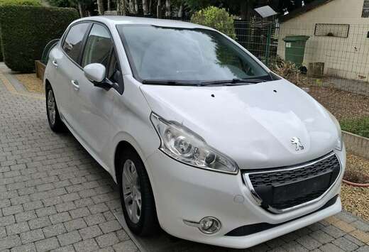 Peugeot 1.2i Active