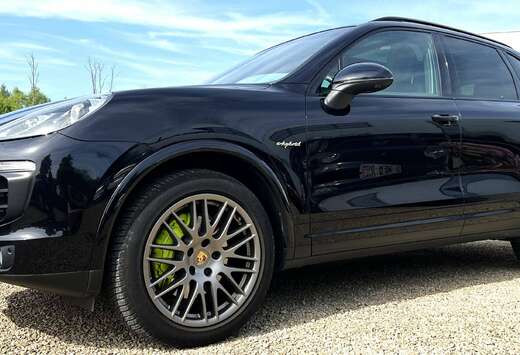 Porsche 3.0i V6 245 KW Hybrid Tiptronic S Platinum Ed ...