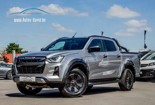 Isuzu 1.9 Turbo D 4WD V-Cross Aut. / APPLE CARPLAY