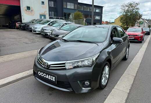 Toyota Corolla 1.33i VVT-i Comfort**12M GARANTIE**