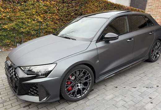Audi DEYTONA MAT PACK CARBON