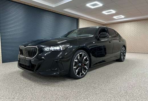 BMW dXA EXPORT OUT EU FULL OPTION MY24