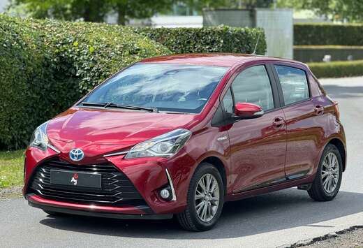 Toyota 1.5 HYBRID Y-CONIC // GARANTIE