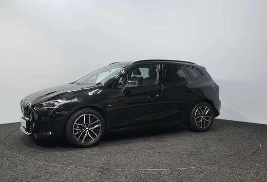 BMW i ActiveTourerMPackPanoHUD360LederLiveTop