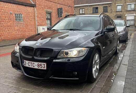 BMW 318i Touring Edition Sport