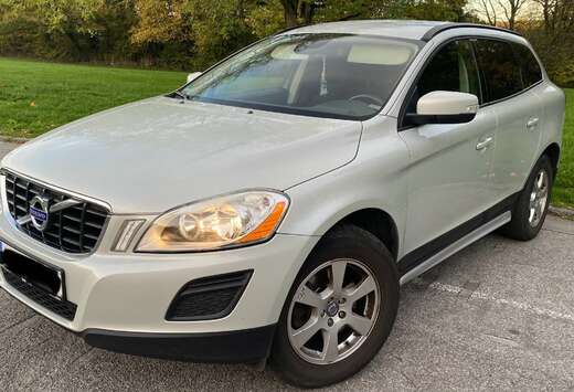 Volvo 2.0 D DRIVe Momentum Start/Stop