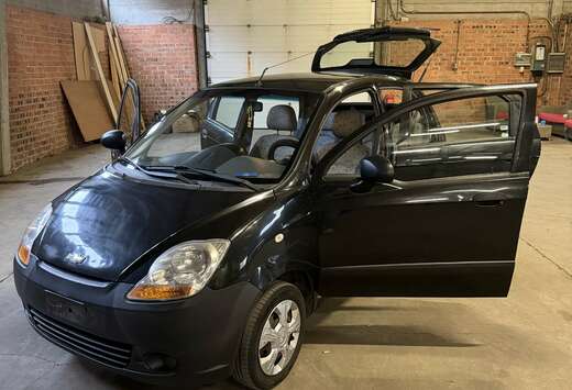 Chevrolet 0.8i S