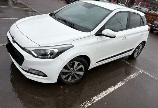 Hyundai i20 1.4 CRDi Twist Techno Pack GO