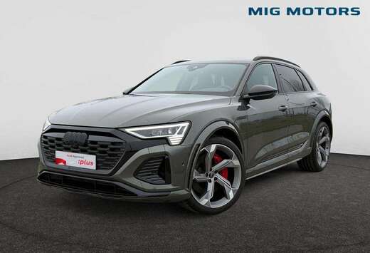 Audi quattro / Soundsystem / Pano-dak