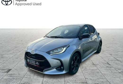 Toyota 1.5 HYB STYLE + COMF+ PANO