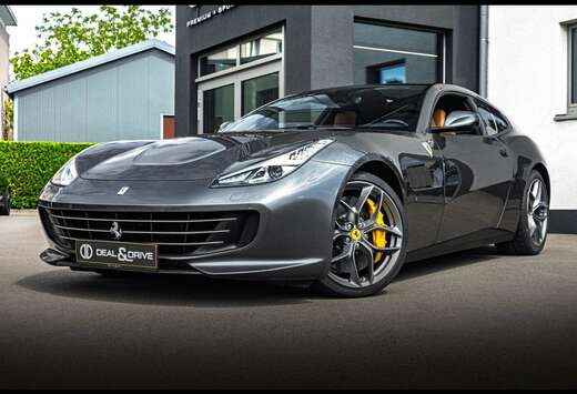Ferrari V8 T 3.9°LIFT°PANO°CARPLAY°DISP°ATELIER� ...