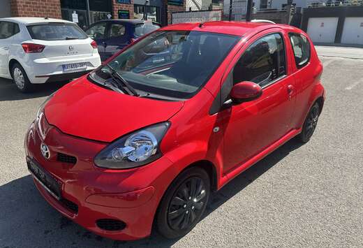 Toyota 1.0i VVT-i 3 PORTES AIRCO GARANTIE 12 MOIS