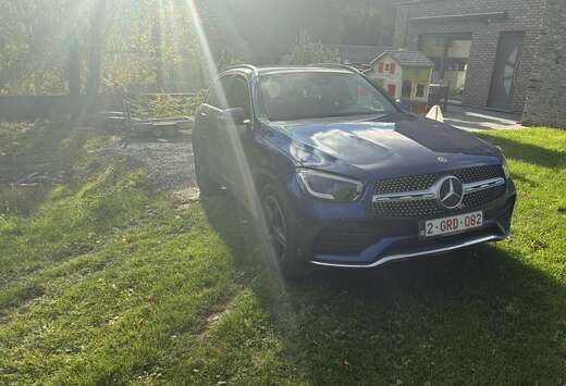 Mercedes-Benz d 9G-Tronic AMG Line