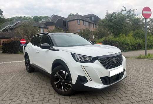 Peugeot 2008 1.2 benzine