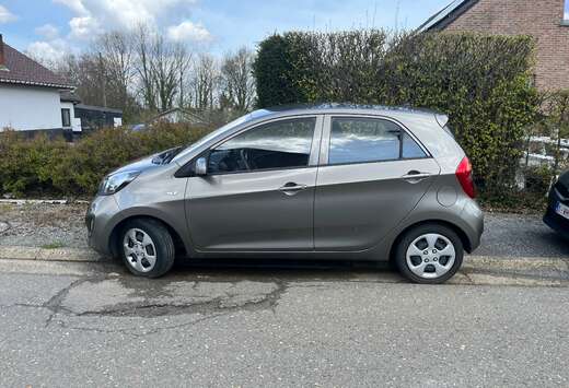 Kia Picanto 1.0i Lounge