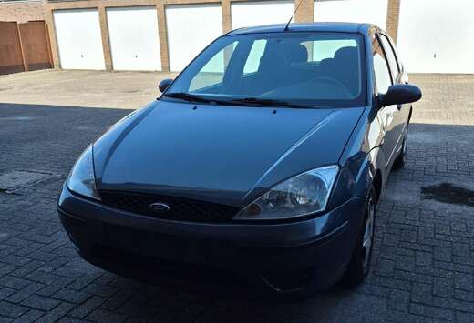 Ford Focus 1.4i SE 16v Ambiente