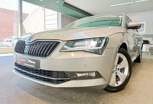 Skoda SW 1.4TSI ACT Style DSG * Xénon * Navi * Camer ...