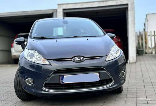 Ford 1.4i Titanium