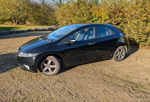 Honda Civic 1.4i GT