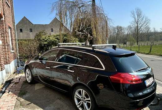 Opel Sports Tourer 2.0 CDTi Sport DPF