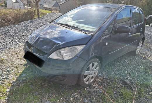 Mitsubishi 1.5 Turbo Accidenté