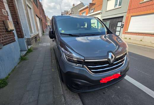 Renault 2.0 dCi 27 L1H1 Confort