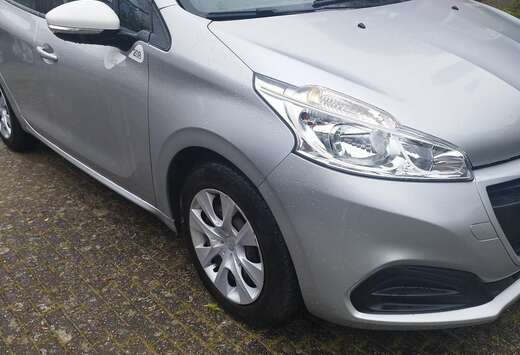 Peugeot 208 1.2i PureTech Access