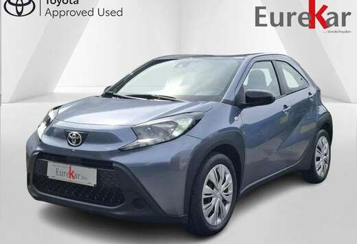 Toyota X-PLAY
