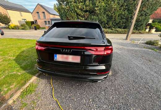 Audi Q8 55 TFSI Quattro Competition Tiptronic (EU6AP)