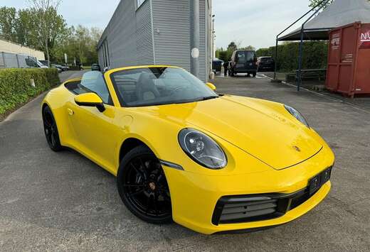 Porsche 992 Carrera 4 Cabriolet