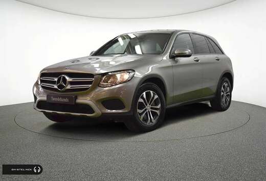 Mercedes-Benz d 4M Off-Roader