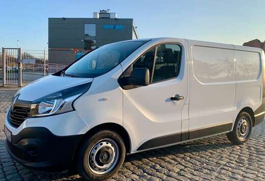Renault TRAFIC CA L1H1 1000 KG DCI 95 E6 STOP