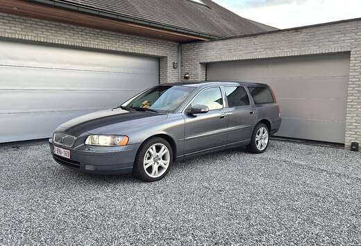 Volvo 2.0turbo 5cilinder benzine 180pk Edition in zé ...