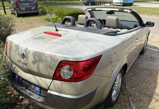 Renault Mégane CC 1.6i 16v Dynamique Luxe