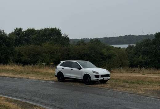 Porsche 3.0 TD V6 Tiptronic S