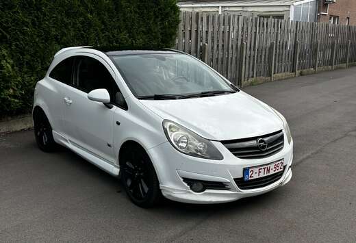 Opel 1.4 16V Color Edition