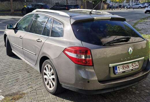 Renault Laguna 4 cylindrée 1461 cm3 Puissance 81 Kwh