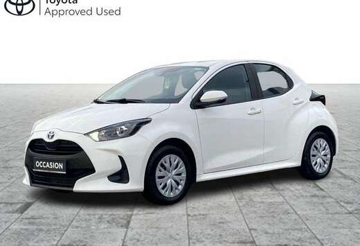 Toyota 1.5 Hybrid e-CVT Dynamic