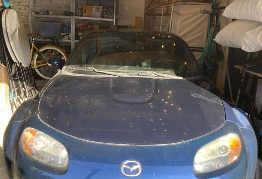Mazda MX5 1.8L Elegance Cuir