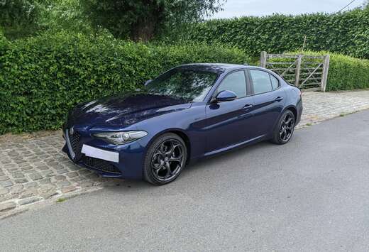 Alfa Romeo Giulia 2.0 T Sprint ATX Veloce interieur,  ...