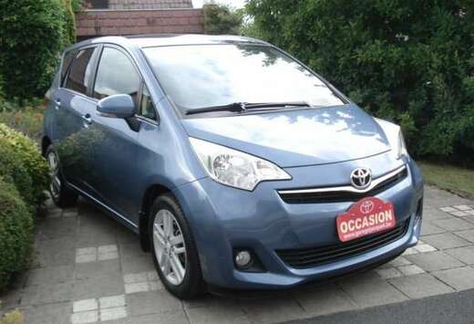 Toyota Verso S 1.33 VVT-i Skyview Multidrive S