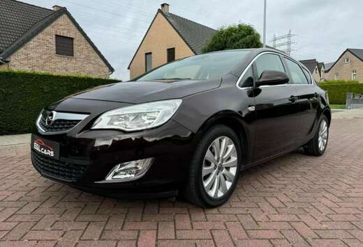 Opel 1.4 Turbo Cosmo **12 mois de garantie**