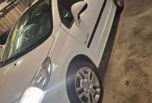 Peugeot 207 CC 1.6i Key West