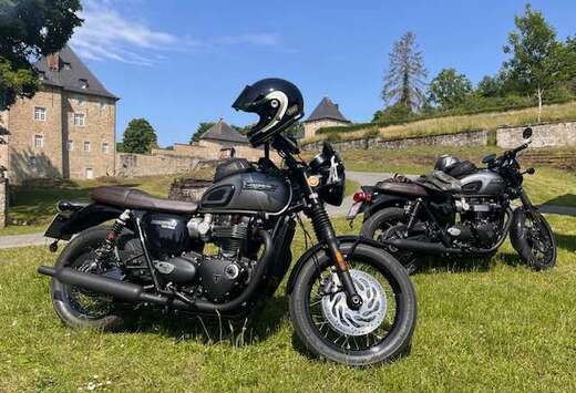 Triumph Black