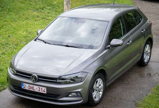 Volkswagen 1.0 TSi Comfortline  Keyless  CarPlay  And ...