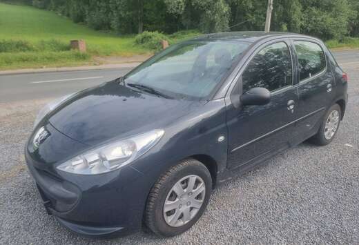 Peugeot 206  1.1i Trendy 30000km
