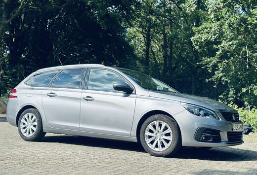 Peugeot Style