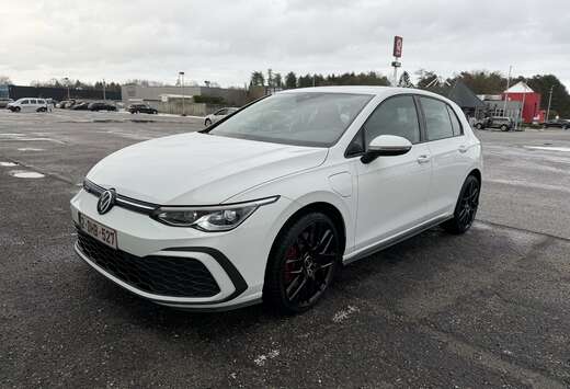 Volkswagen Golf 1.4 eHybrid OPF DSG GTE