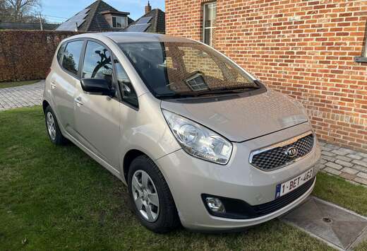 Kia Venga 1.6 CVVT Automaat ** 43600 km **