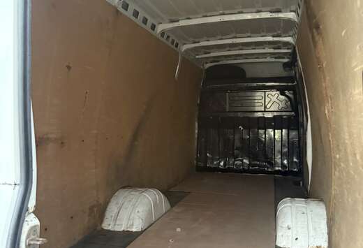 Iveco 40C15 3l maxi no clim b cat new motor 200.000km